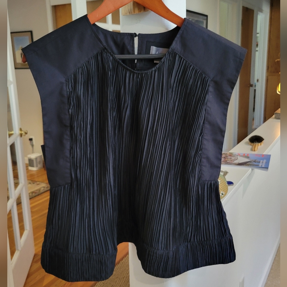 Anthtopologie Black Micro Pleated Boxy Cut Top - Size M